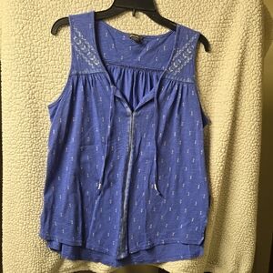 Eddie Bauer Blue Embroidered Sleeveless Blouse